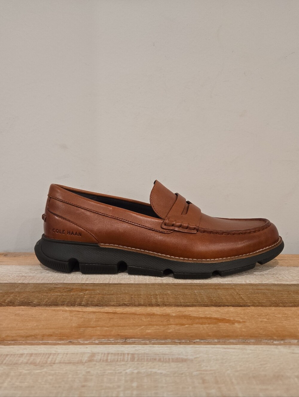 COLE HAAN 4.ZERØGRAND Penny Loafers Men's 9.5M - British Tan MSRP $230 NEW